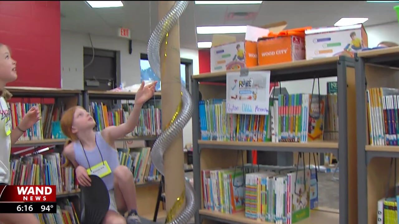 STEM Minute | Heyworth Elementary STEM Camp